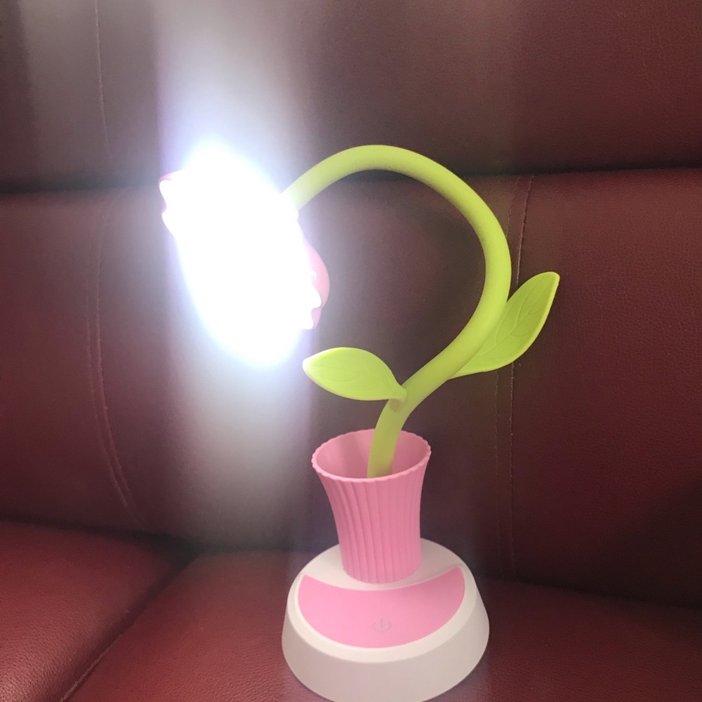 Desk lamp - Picture 2 of 3